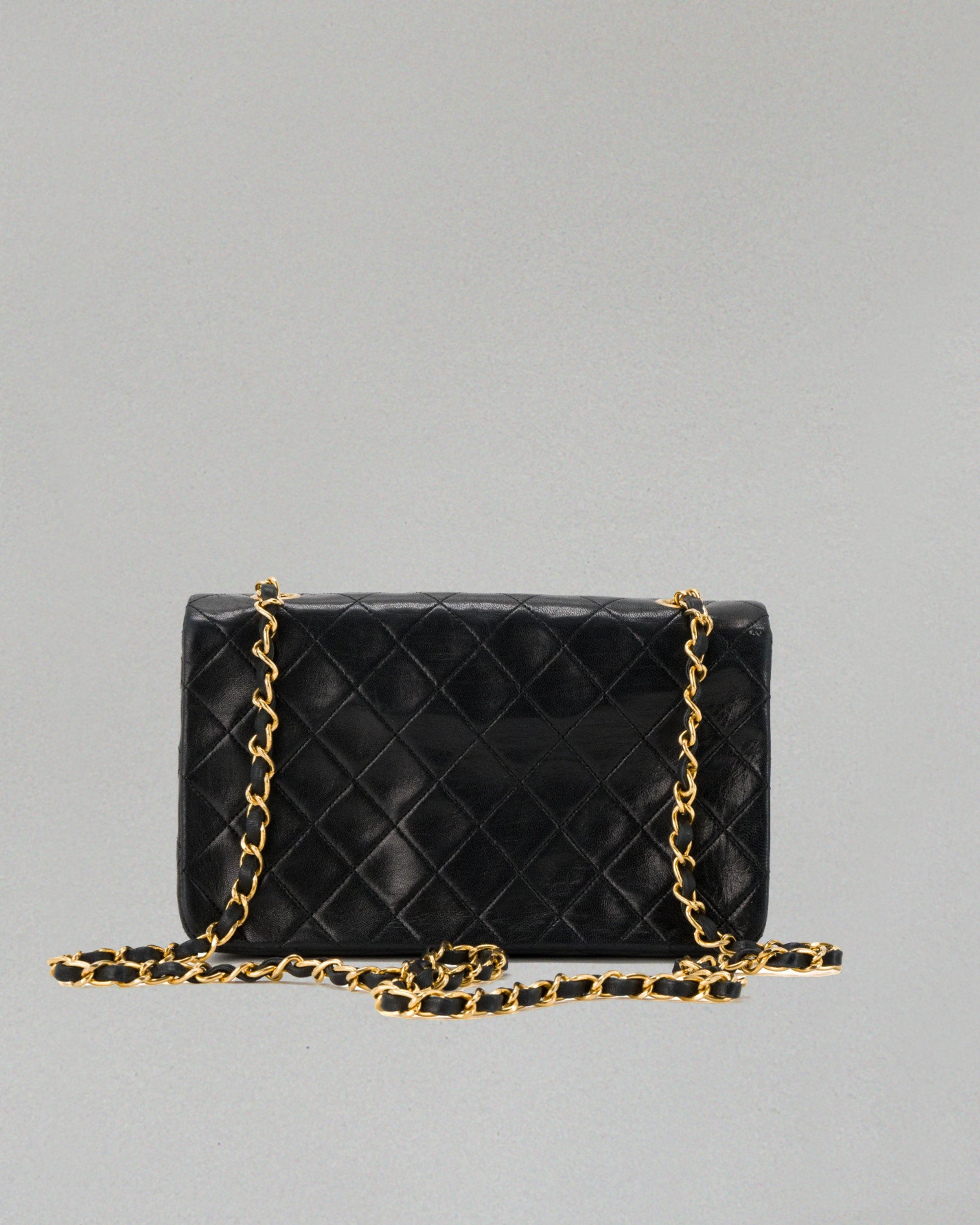 CHANEL CLASSIC FLAP - 1989-1991
