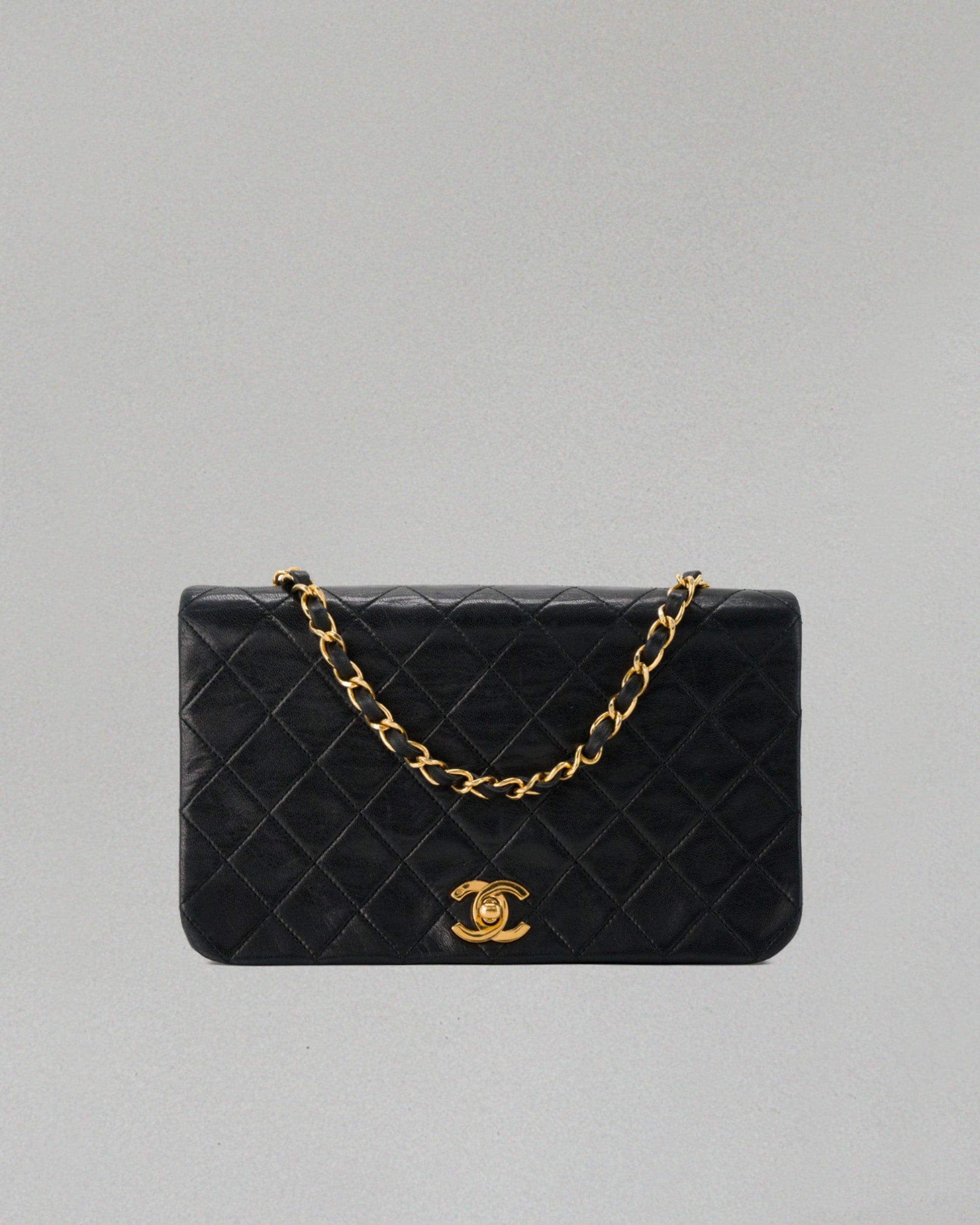 CHANEL CLASSIC FLAP - 1989-1991