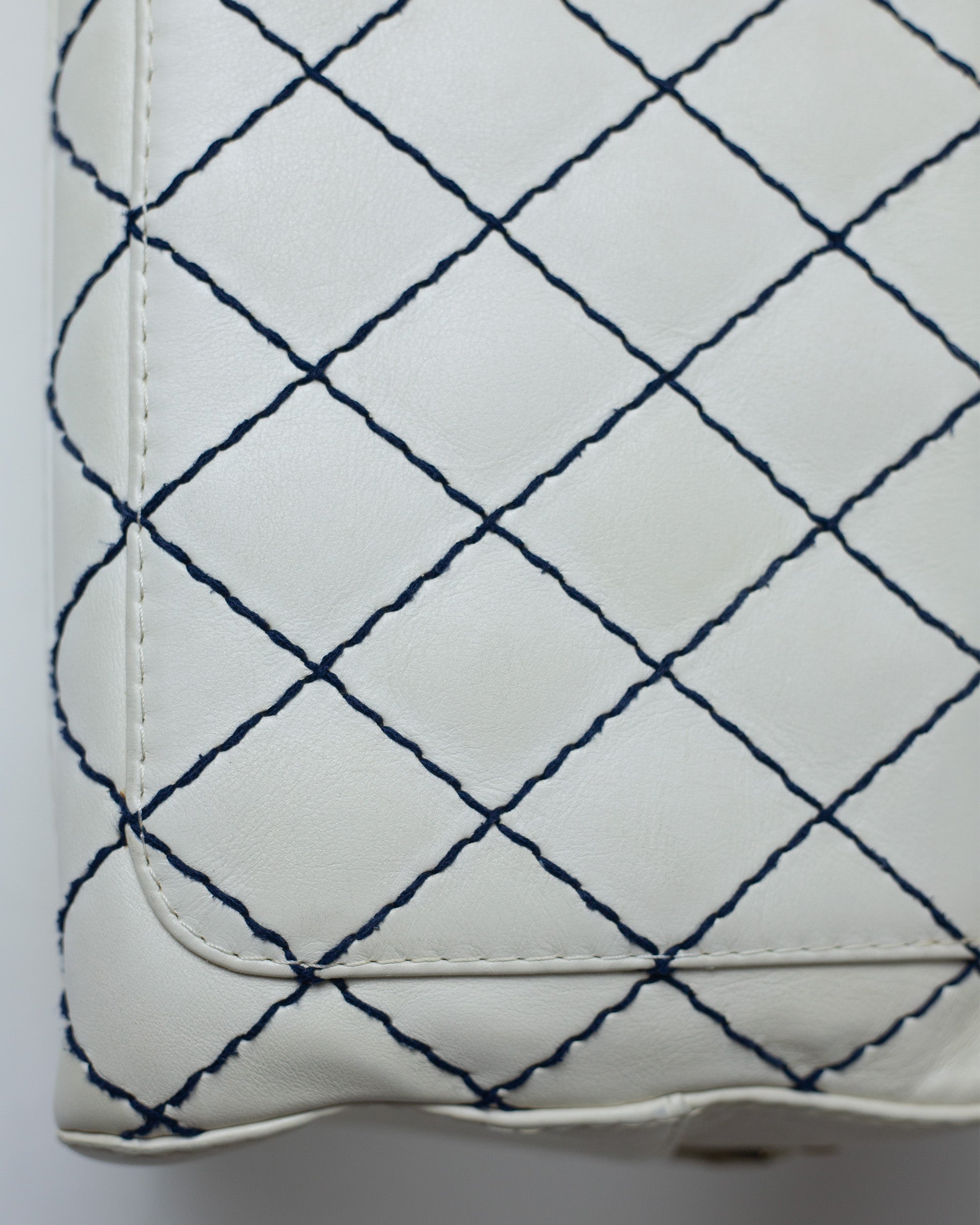CHANEL WILD STITCH BOSTON - 2000-2001