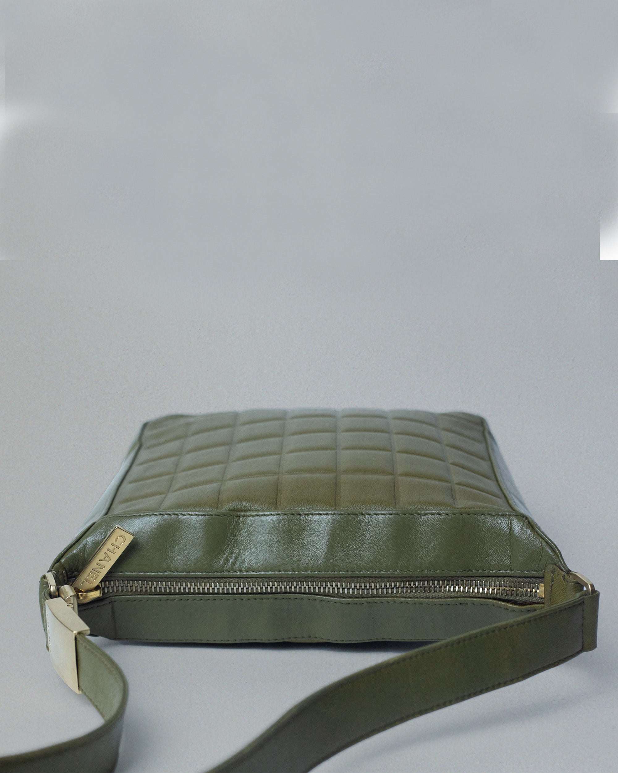 CHANEL CHOCOLATE BAR - 2002-2003